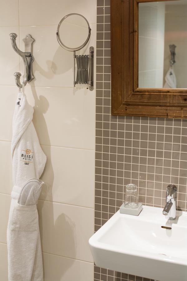 Bliss Boutique Hotel Breda Luaran gambar
