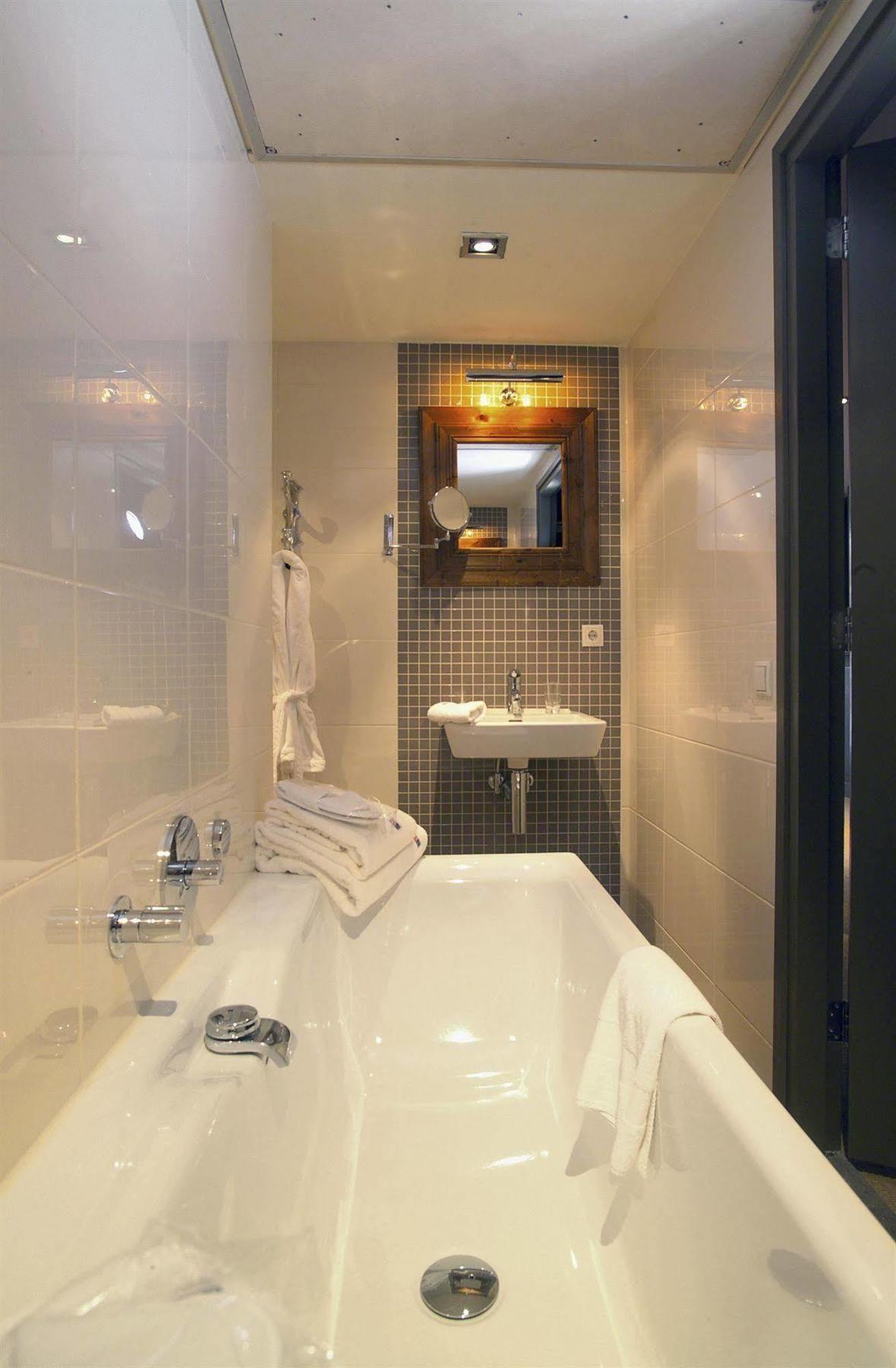 Bliss Boutique Hotel Breda Luaran gambar